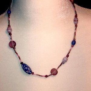 10 in Hawaiian glass blown necklace w/amethyst